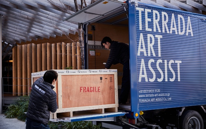 油絵（倉庫入り口） GALLERY DEPOT | SERVICE | Warehouse TERRADA
