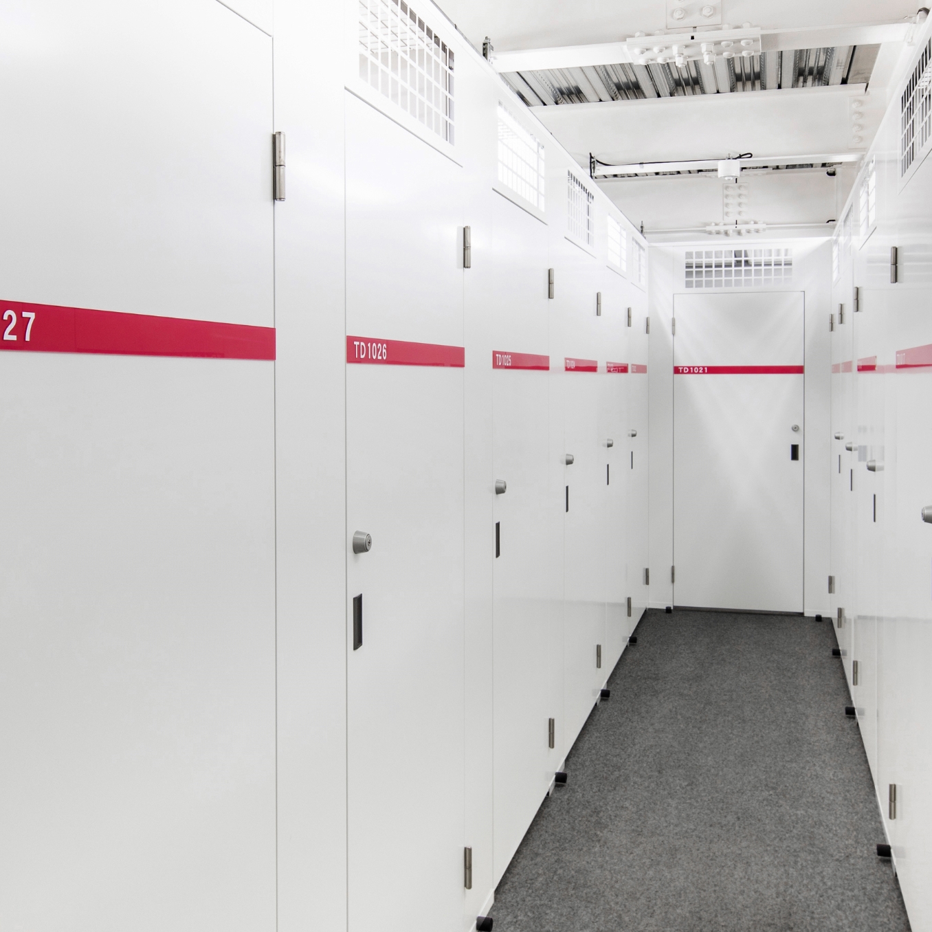 ABOUT 寺田倉庫 Warehouse TERRADA